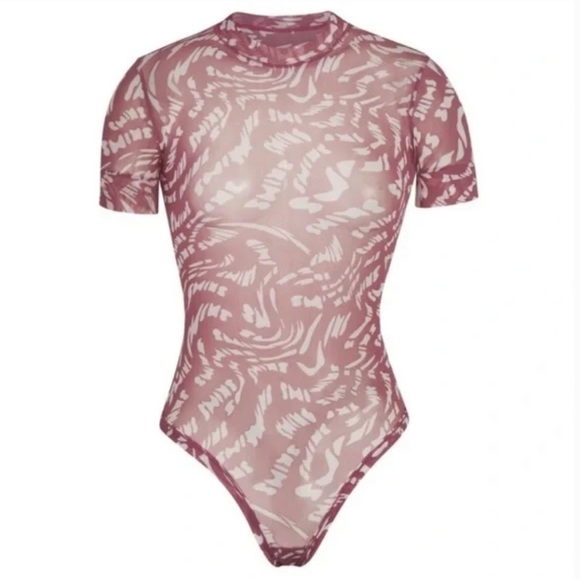SKIMS Tops - SKIMS Summer Mesh T-shirt Body Suit Size Large Raspberry Swirl NWT